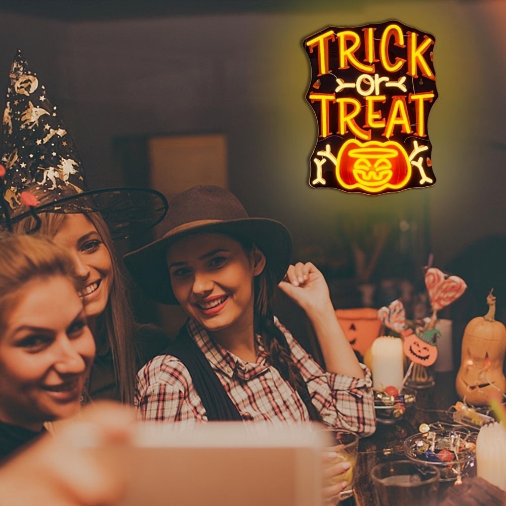 Trick or Treat Halloween Neon  - Home Decor Lighting Tricks ulasan dan harga